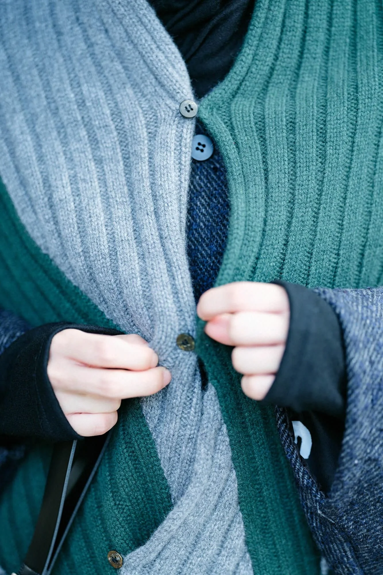 Thumb 5